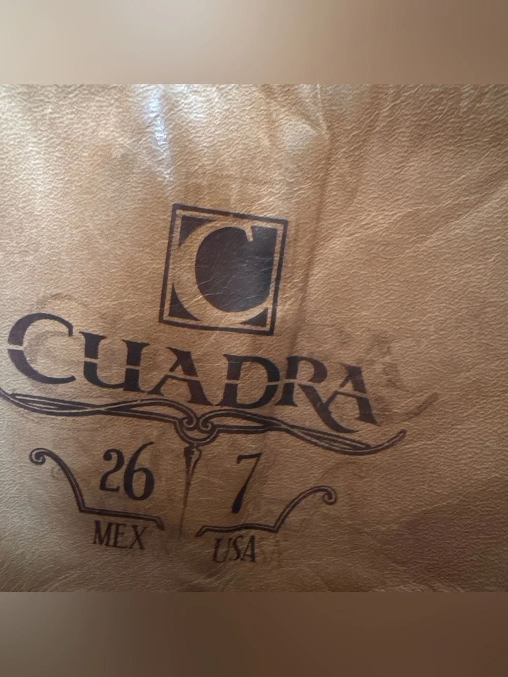 Cuadra stylish black